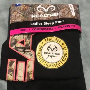 Realtree women’s pajama pants